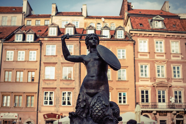 Postcards from Poland Series
Images from my daily life here in Poland that remind me of postcards that I might wish to receive...and hopefully you would too! For now, these are just images to enjoy....but perhaps they will one day they will see print, stamps and merrily travel the globe delivering a message and a smile.